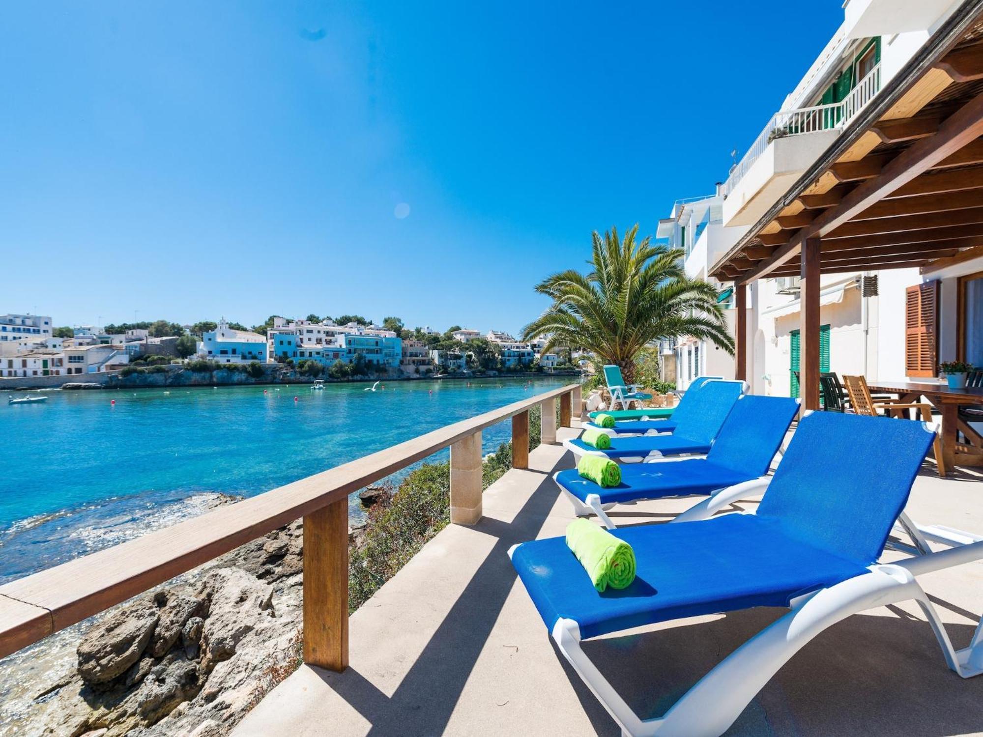 Spacious By The Sea *